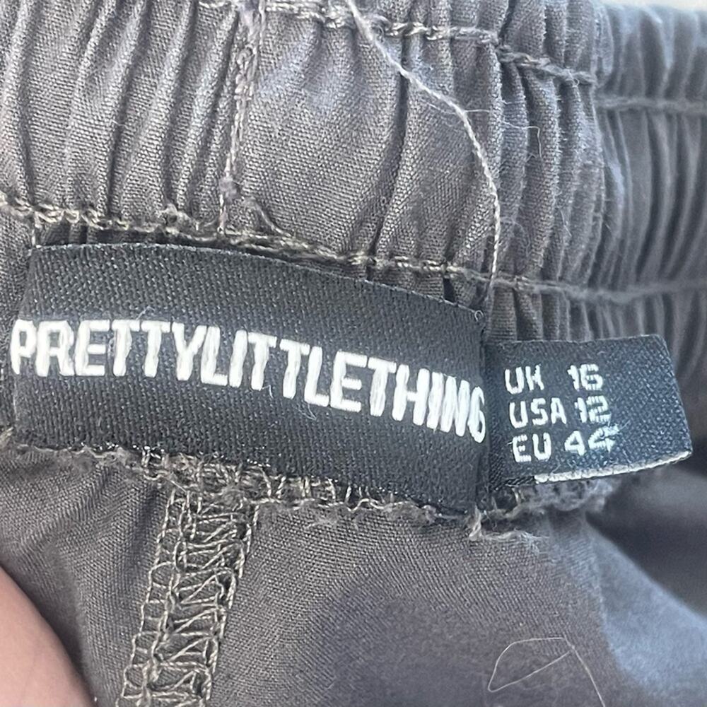 PrettyLittleThing Black Wide Leg Cargo Pants, Casual, Modern, Chic, Relaxed, 12 - Picture 7 of 7